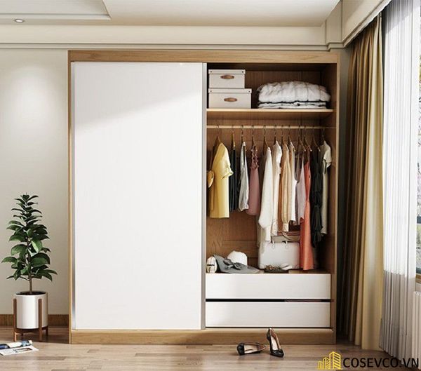 Ưu điểm của các loại tủ quần áo thông minh cửa trượt là bạn không cần phải quá quan tâm không gian cho việc mở cửa tủ.