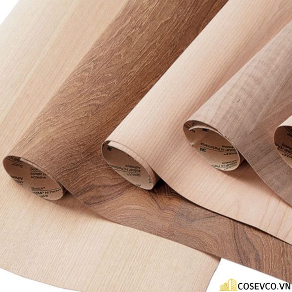 Gỗ Veneer là loại gỗ làm từ cây gỗ tự nhiên nhưng được lạng rất mỏng